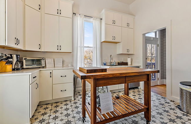 Barclay Klum House by WanderLodges - Foto 8