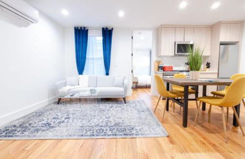 323-1 Specious 2BR Williamsburg - Foto 1