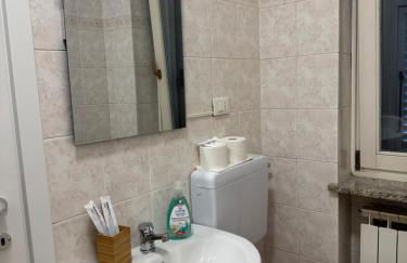 “Coccole nel borgo” 2min to outlet - Foto 23