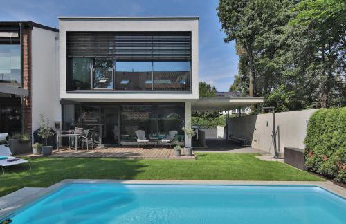 Moderne DHH mit zwei Apartments - Foto 1