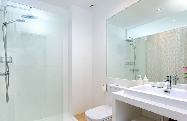 Genteel Home Paseo de Reding - Photo 14