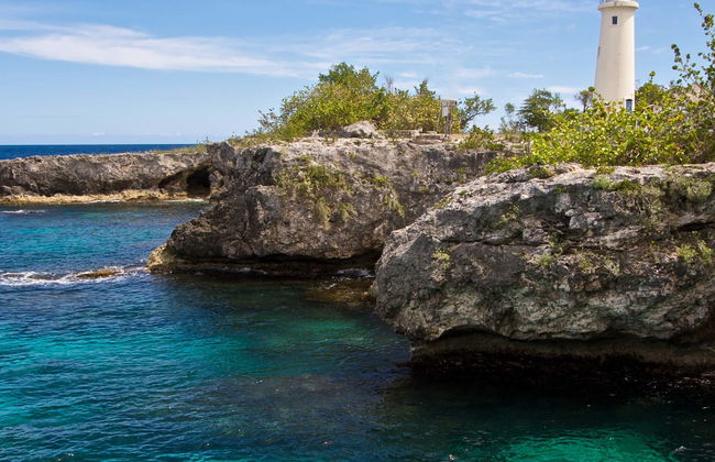 Negril Day Trip & Boat Ride - Photo 1