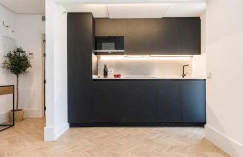 Feelathome Waldorf Suites Apartments - Foto 68