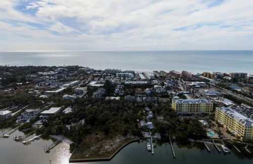 Trendy & Relaxing - Close to Beach - Pool - Hot Tub - Foto 21