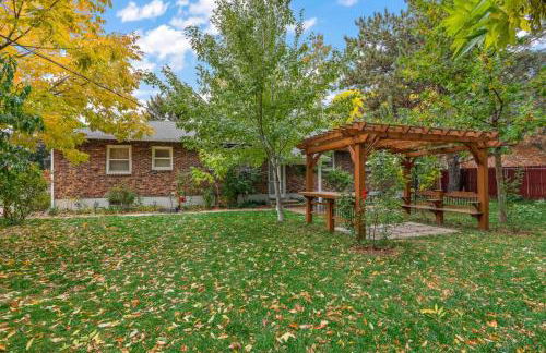 Cozy Holiday Hideaway King Bed Free Parking - Foto 2