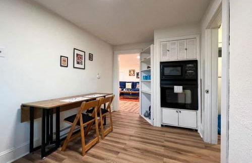 Quaint Renovated Single Family - Foto 8