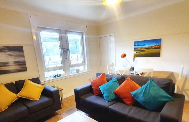 Two Bedroom Apartment by Klass Living Serviced Accommodation Airdrie - Nicol Apartment With WiFi & Parking - Foto 10
