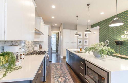 The Ultimate Double Rooftop Deck with Skyline Views - Foto 4