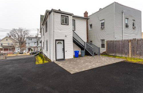 Comfort Meets Style 3BR Plus Parking - Foto 55