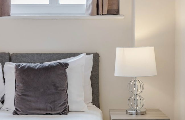 Luxury 1 Bedroom Apartment with Parking - Foto 6