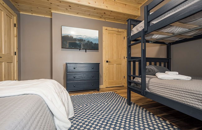 Black Diamond Lodge by Taylor Made Deep Creek - Photo 36