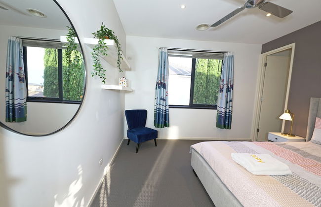 Luxury 7BRM Lakeside BigHouse Point Cook - Foto 6