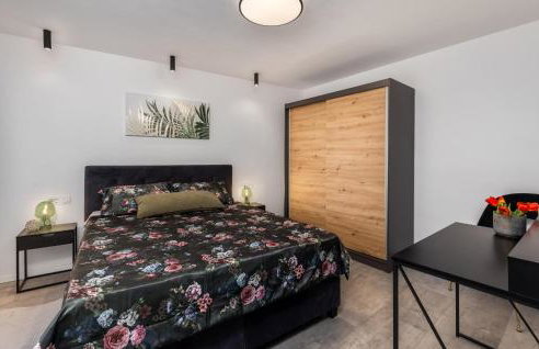 1 Bedroom Nice Home In Hreljin - Foto 4