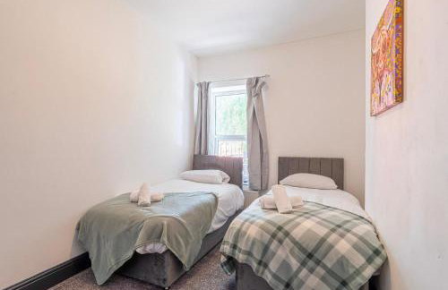 Town Centre 6 Bed Home Work Rest Warrington - Foto 6