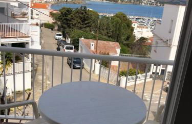 Apartament 3 habitacions i espectaculars vistes al mar - Photo 1