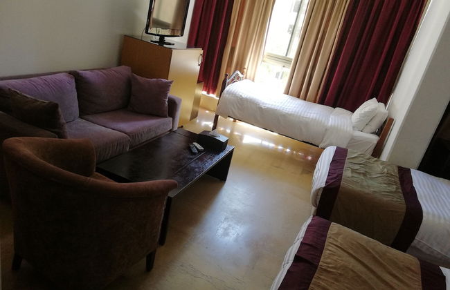 Bliss 3000 Furnished Studios - Photo 6