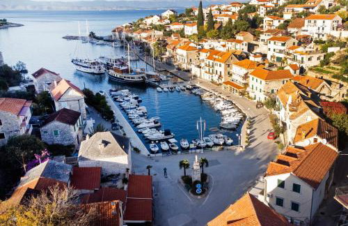 Apartments by the sea Stomorska, Solta - 11298 - Foto 24