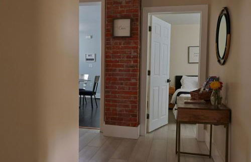 Modern Abode 2BR Near UofR, Highland, Downtown Rochester, NY Sleeps 4 - Foto 30