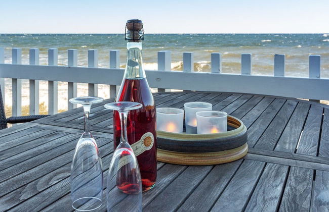 "Halldora" - 10m from the sea - Photo 1