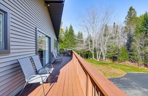 Newcomb Retreat with Mountain Views and Fire Pit! - Foto 31