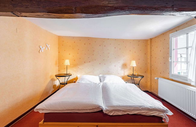 Romantic Holiday Home in Schleiden on the Village Square - Foto 8