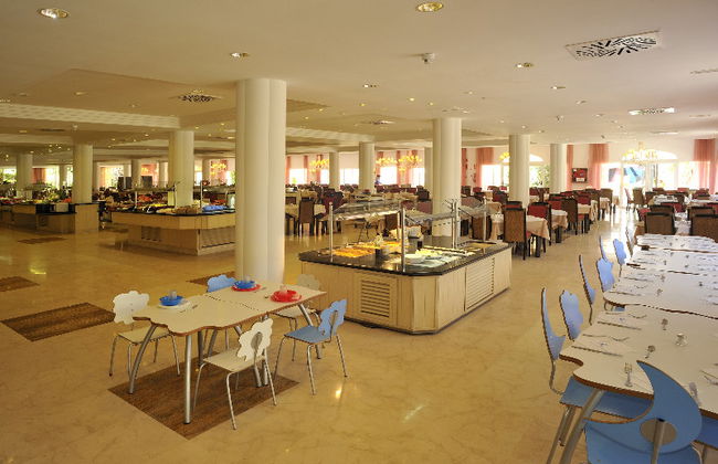 Grupotel Club Turquesa Mar - Photo 8