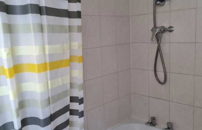 Captivating 2-bed Apartment in Belvedere - Foto 15