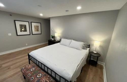 Steps to Aksarben Village, Walk to UNO - Foto 4