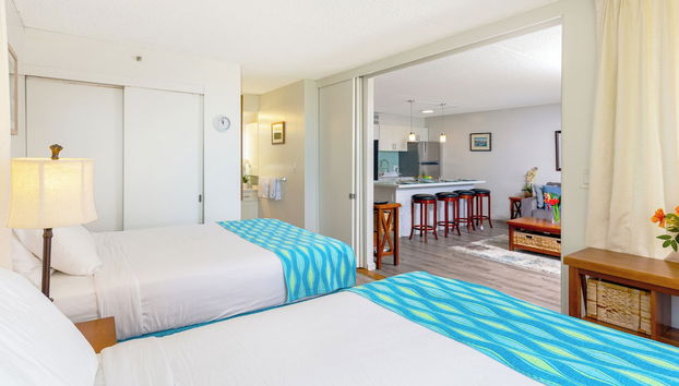 Partial Ocean View Condo with 2 Beds and Parking - Photo 4, Room