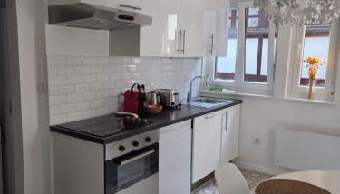 Escapade atypique à 2 pas de la Cathédrale - Foto 2