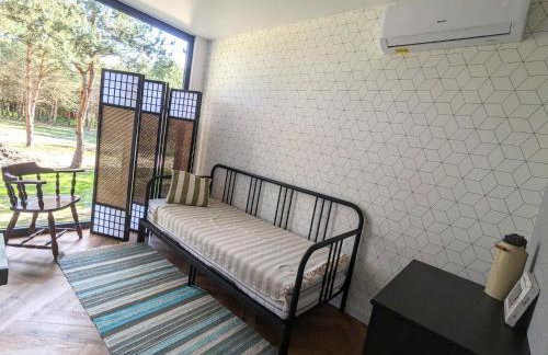 Przeszklony Tiny House w Lesie - Foto 5