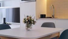 Light Brown Central Apartment - Foto 1