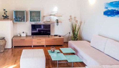 Apartment Elvira by Interhome - Foto 2