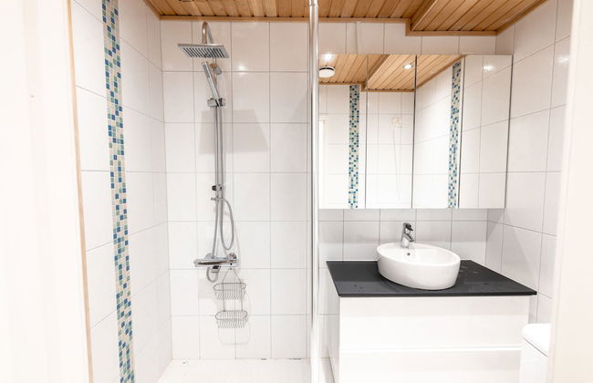 2ndhomes Modern 1BR Home w Sauna&Balcony - Foto 15