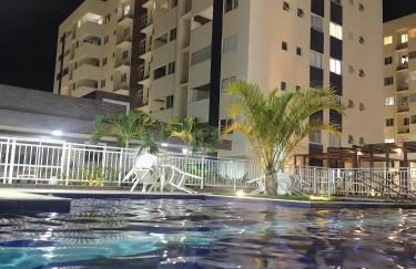 Apto 2 quartos com ar, piscina e varanda I 6 min praia Aruana - Foto 29