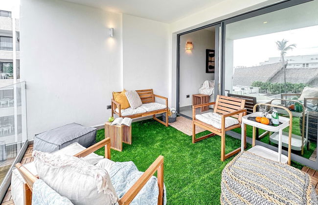 Gorgeous new Beach Apartment - Photo 41