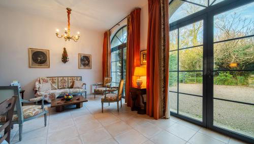 Les calèches de l'Hôtel de Beaumont - Foto 2