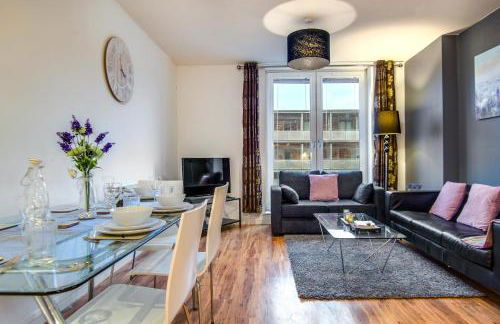 Birmingham City Centre- Free Parking - No Deposit - Foto 94