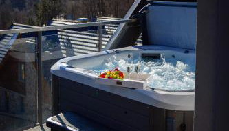 Kras-Resort Apartament 301 i 303 z widokiem na góry, prywatnym jacuzzi na tarasie i sauną - Foto 1