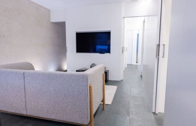 Ampersand - Bright 2-bedroom Apartment - Photo 6