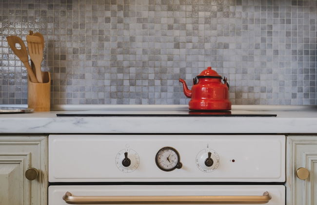 Mid-Century Modern Villa Vintage Charm - Foto 17