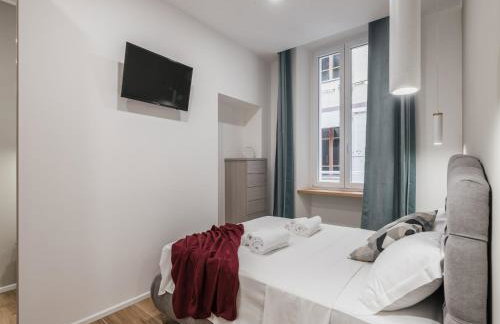The Best Rent - Modern three-bedroom apartment a few steps from the Colosseum - Foto 2