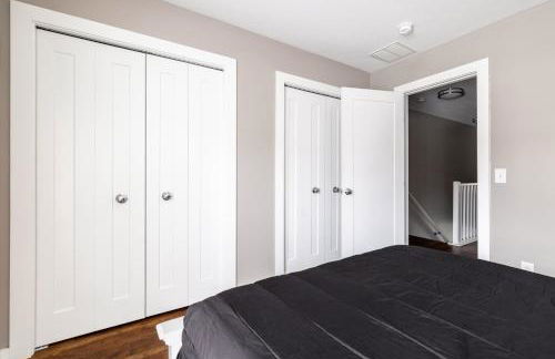 Luxury Downtown Townhome Unit 5 - Photo 25