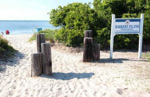 Harkers Hideaway - Waterfront with Private Beach - Foto 45