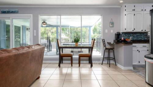 The Breezy Blue View with hot tub and pool - Foto 4