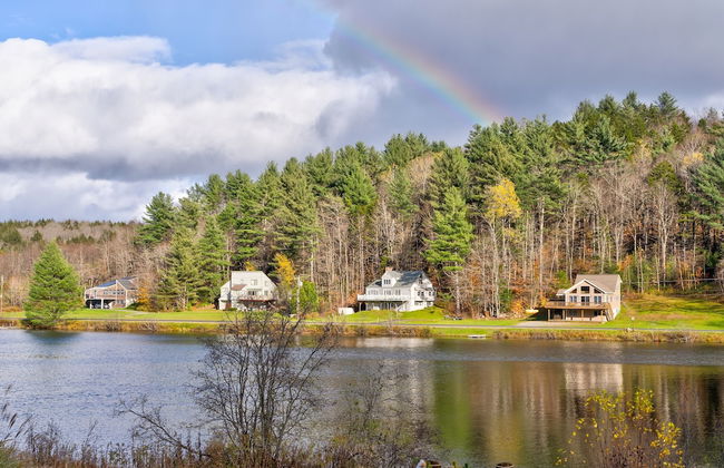 Mount Snow Cabin with Private Hot Tub by RedAwning - Foto 40