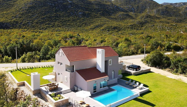 Villa Jure - Heated Pool, Sauna, Tennis & Mini Golf I Dalmatia Hinterland - Foto 2, Imagen principal