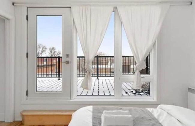 3 Bedroom Penthouse Great for Family Vacation - Photo 46