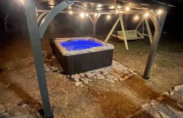 Quiet Private House w Hot Tub/Fire pit/Games - Foto 48