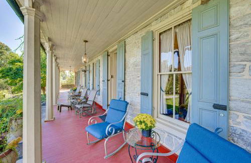 Walk to Creek Mount Joy Home with Peacocks On-Site! - Foto 3